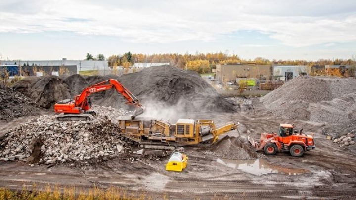Investissement de Pavage 132 dans le Parc Industriel de Pierreville