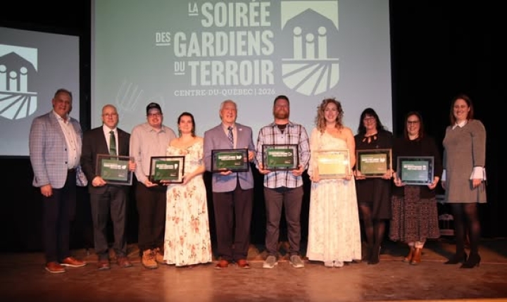 2e édition de la Soirée des Gardiens du Terroir : sept acteurs du monde agricole centricois honorés et 34 750 $ amassés pour la santé psychologique des producteurs agricoles